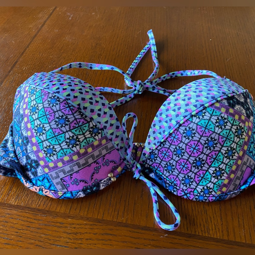 Victoria’s Secret swim top